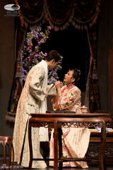 组图：《风雪夜归人》首演 余少群程莉莎演绎凄恋