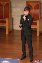 组图：台艺人徐风追思会 好友张菲余天现身致意