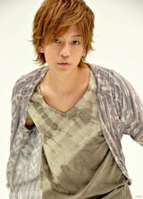 组图：日本男星三浦翔平代言日本摇滚音乐节