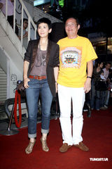 幻灯图：《岁月神偷》香港票房破千万 台湾首映