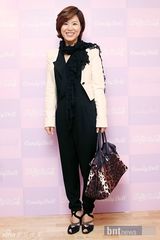 组图：Dal shabet与利特姐姐等参加化妆品新品活动