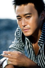 高清图：赵会南全新时尚写真 举手投足显男人魅力