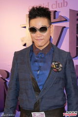 组图：杨千嬅梁咏琪等开音乐会纪念陈百强