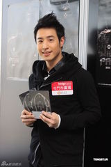 组图：潘玮柏桃花旺频获示爱 成当红女星性幻想对象