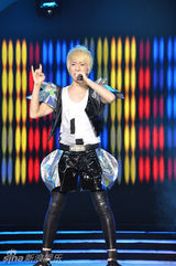 幻灯图：快男成都25强诞生 师洋成功挺进全国300强