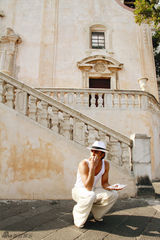 组图：明道人文写真穿梭人群享受生活