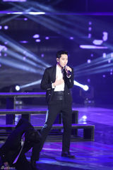 独家：2PM与EXO等助阵亚洲音乐节气氛火爆