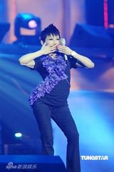 幻灯图集：莫文蔚黎明杨千嬅等助阵香港夏日流行音乐节 