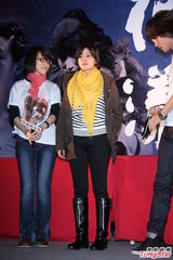 组图：言承旭宣传新片惹尖叫 陈意涵赞陈妍希歌艺