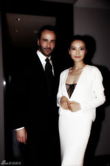 组图：设计金童汤姆福特中国开店 高圆圆被赞性感