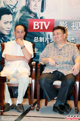 组图：张光北梁冠华主演抗战剧《猎狼人》将播