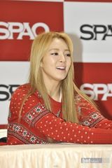 组图：少女时代Super Junior签名会人山人海   