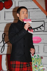 组图：郑嘉颖内地再封帝 出席香港圣诞倒数活动