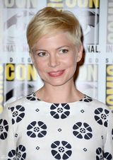 组图：米歇尔和库尼斯刚柔并济搭配亮相漫展