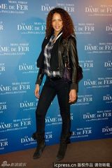 组图：老牌美女德纳芙助阵《铁娘子》首映雍容华贵