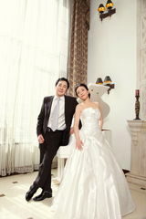 高清图：郑克洪迎娶京剧名伶 甜蜜婚纱照曝光