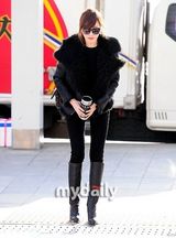 组图：《IRIS2》赴匈牙利取景 李多海等亮相机场