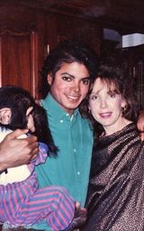 幻灯图集：杰克逊珍贵生活照曝光 旧照显现欢乐时光