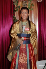 组图：《造王者》试造型 郑则士为黎耀祥推掉内地约