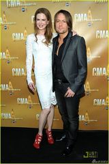 策划:女神妮可恐再婚变 盘点与厄本8年恩爱瞬间