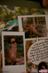 组图：SJ-M周觅推个人新书 愿做肌肉男拍写真集