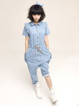 组图：孙骁骁感情甜蜜 写真曝光清新可人