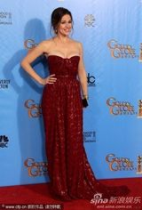 组图：阿弗莱克夺最佳导演 珍妮弗加纳喜笑颜开