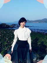 组图：43岁万绮雯容颜不老似花季少女