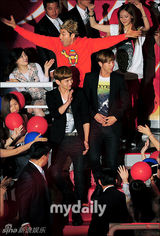 组图：东方神起出演真人秀节目《胜负之神》