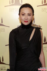 组图：刘嘉玲称与张曼玉关系良好