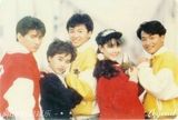 组图：小虎队忧欢派对怀旧照引网友追忆