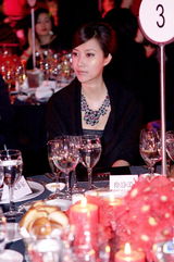 高清图：徐静蕾牵手黄立行 《杜拉拉》未映先拿奖