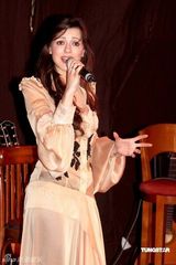 幻灯图集：西蒙娜-莫里纳尼香港开唱 声音唯美