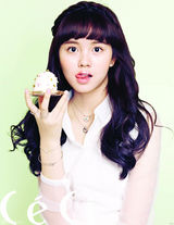 高清组图：韩童星金素贤清新写真展淑女风范