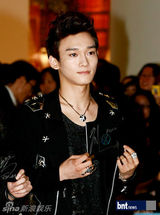 组图：韩团EXO首尔合体举办新碟粉丝签名会