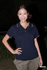 幻灯图：准港姐印度外景拍摄 骑大象过足瘾