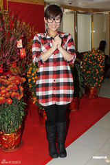 组图：郑欣宜等出席香港电台吉庆有余新春团拜 