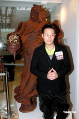 幻灯组图：丁子高情人节陪家人 杨千嬅虎年暂不添丁