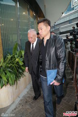 组图：邵逸夫出殡火化 三任香港特首慰问