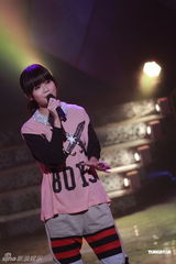 组图：林峰感谢朋友支持 阿Sa(蔡卓妍)称其遇人不淑