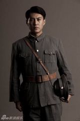 组图：献礼剧《开天辟地》周恩来定妆照