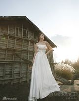 幻灯图集：韩国女星刘仁英婚纱写真 变娇美新娘