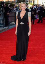 凯特-温丝莱特亮相《泰坦尼克号》3D版首映(图)