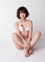 组图：AKB48票选总冠军大岛优子性感比基尼写真
