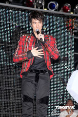 高清图：王力宏十八般武艺新歌发片会变指挥家