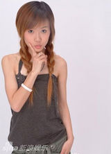 资料图片：超女王贝被曝整形致死 盘点靓丽写真