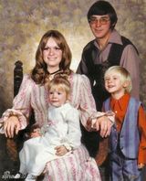 策划：纪念柯本去世20周年 回顾摇滚涅槃之路