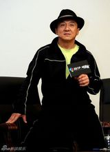 组图：成龙电影《十二生肖》走进复旦