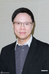 组图：查小欣为母亲设灵 陈志云现身致祭