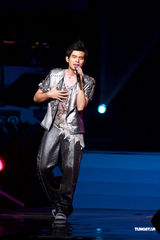 高清组图：周杰伦台北开唱 超时代未来世界登场